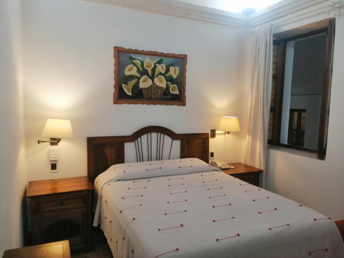 Hotel Aitana Oaxaca Buitenkant foto