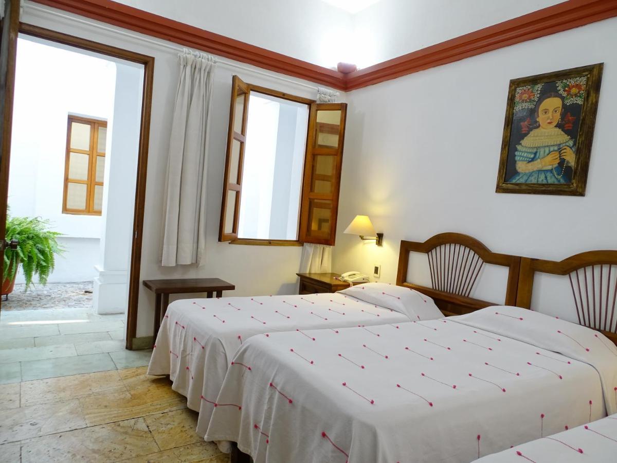 Hotel Aitana Oaxaca Buitenkant foto