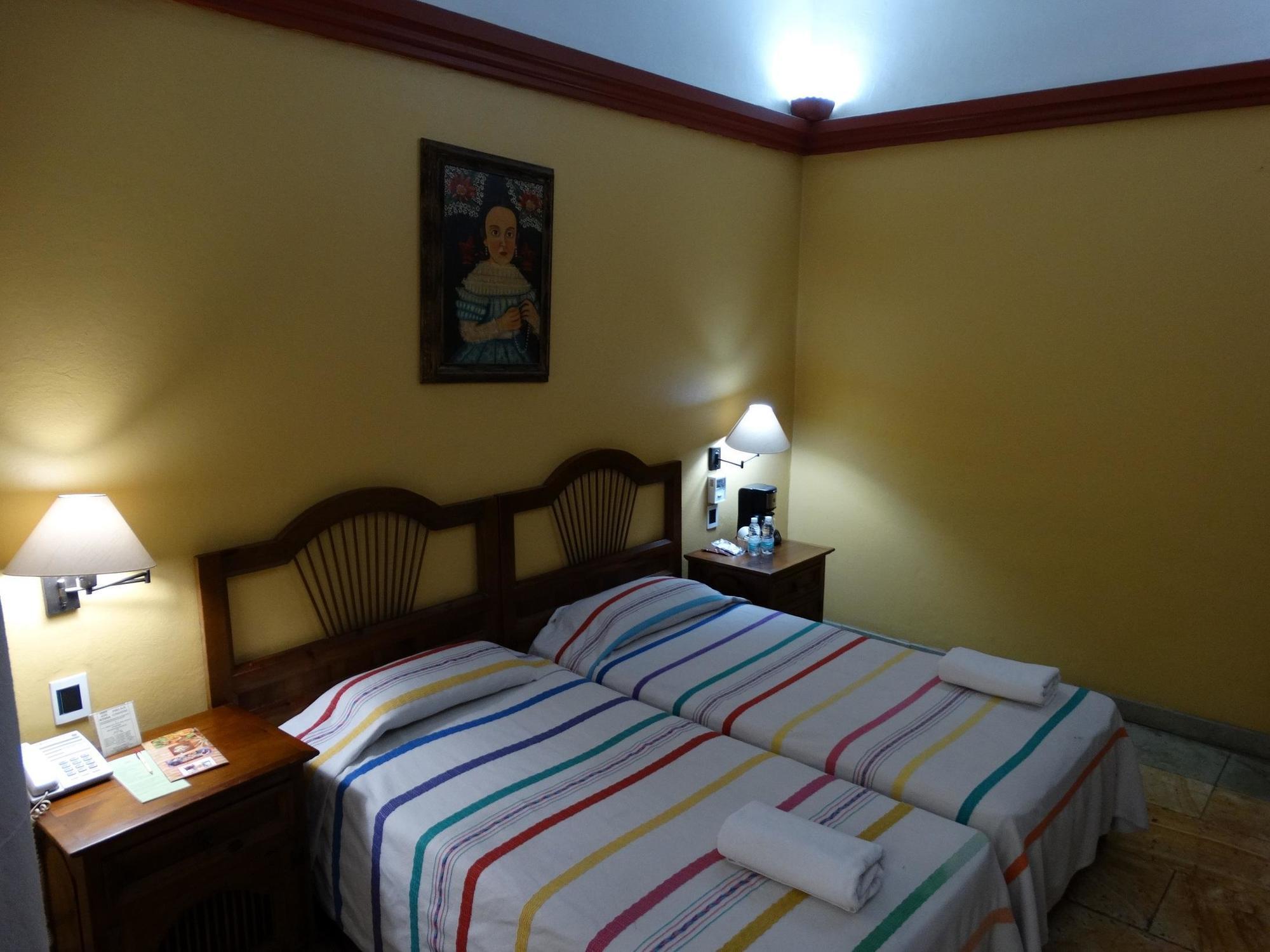 Hotel Aitana Oaxaca Buitenkant foto