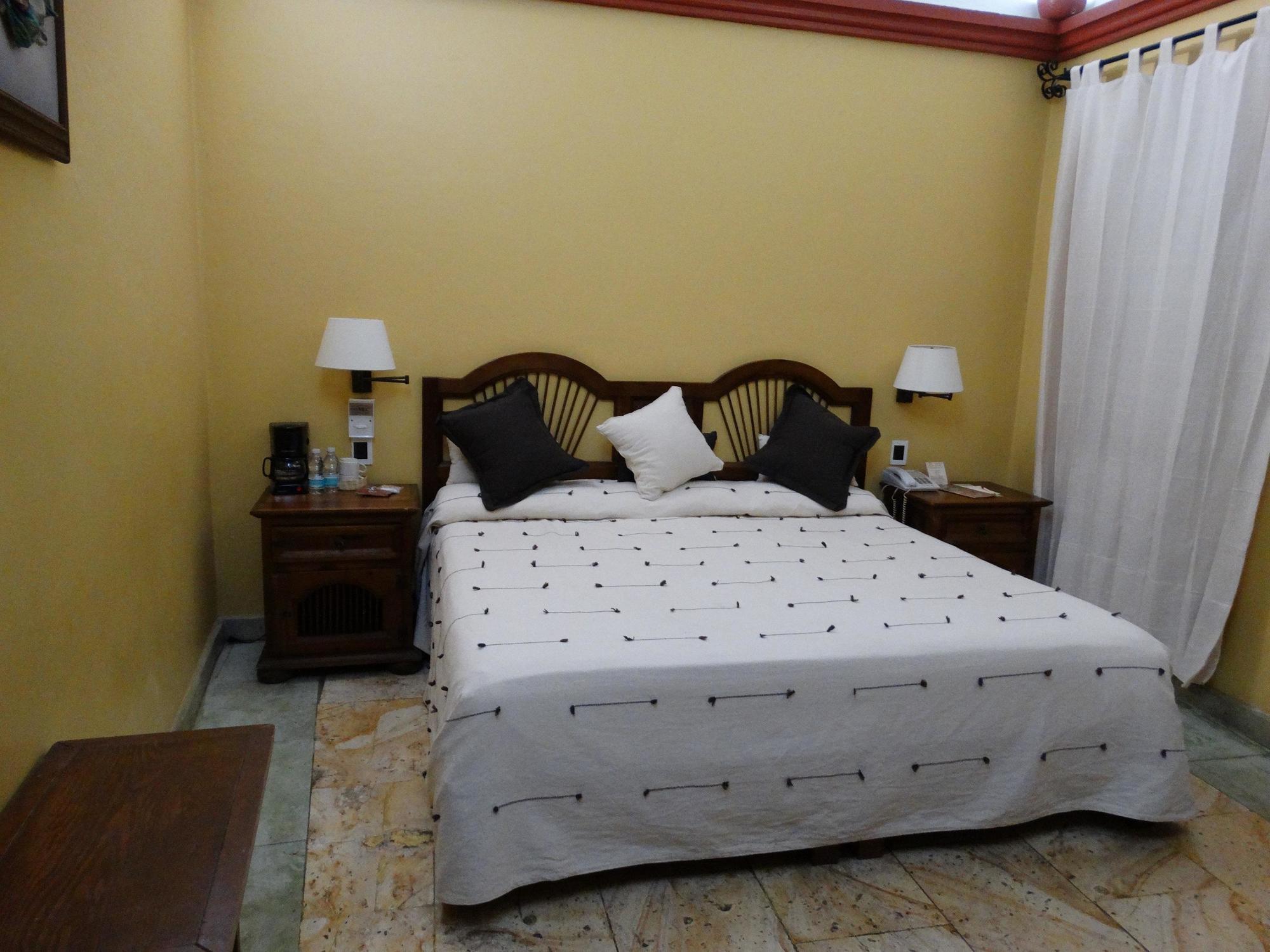 Hotel Aitana Oaxaca Buitenkant foto